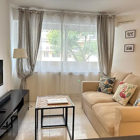 Apartament Admiral Plazza *